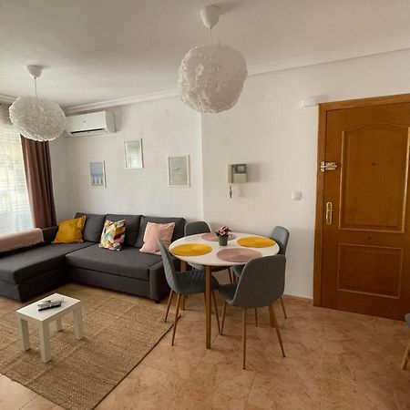 Charming Apartment 500M To Cura Beach Torrevieja Eksteriør bilde