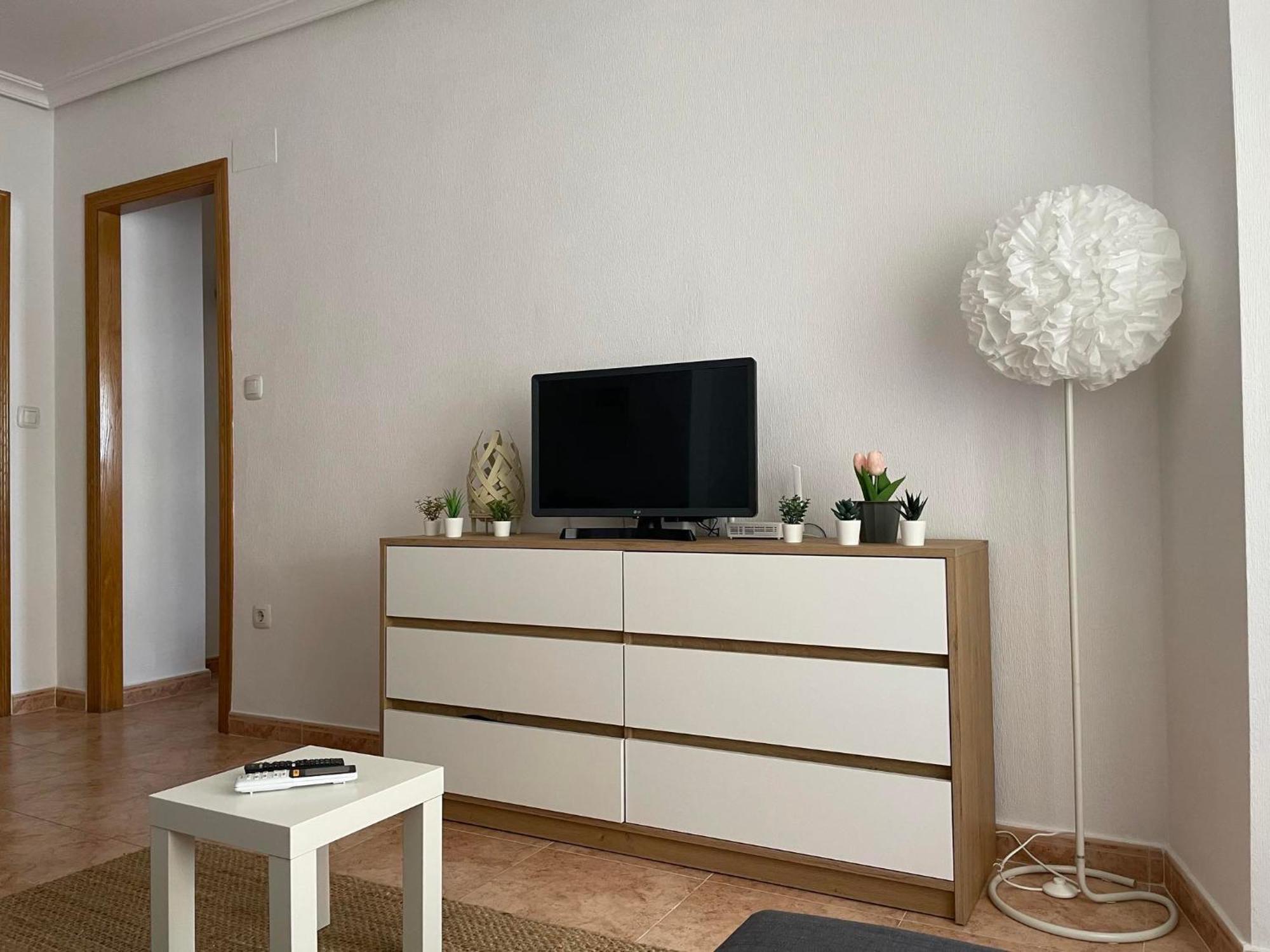 Charming Apartment 500M To Cura Beach Torrevieja Eksteriør bilde